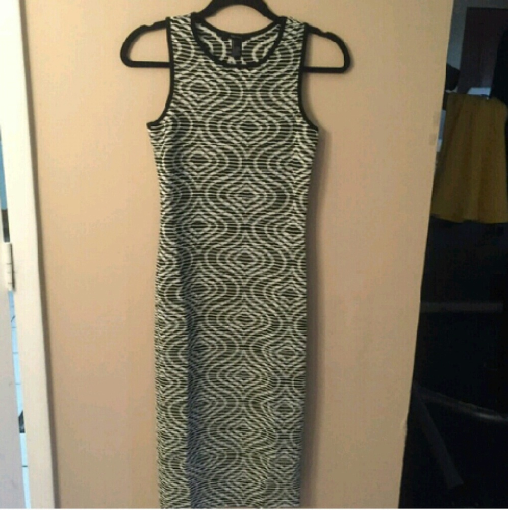 FOREVER 21 black and white dress